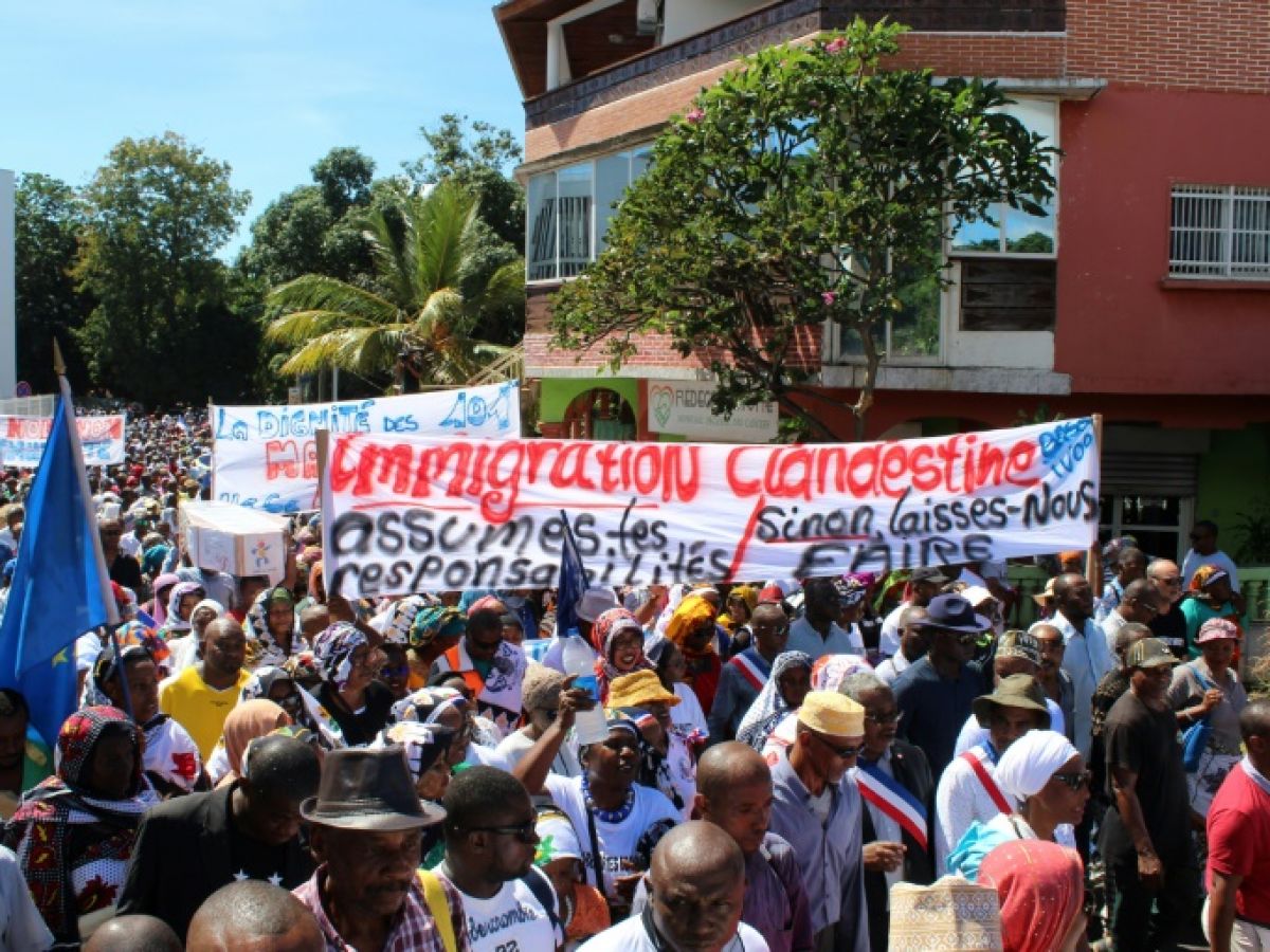 Anti-immigration protest in Mayotte (photo credit: Ornella Lamberti) Anti-immigration protest in Mayotte (photo credit: Ornella Lamberti)